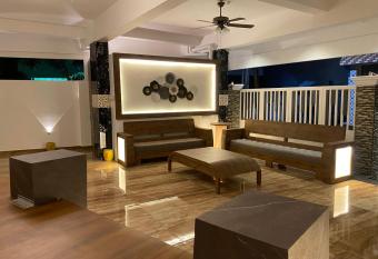 Le Poshe Luxury has Balcony rooms