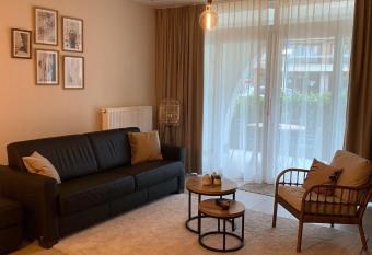 Leuk appartement te huur in Koksijde - zonder handdoeken en lakens! has Balcony rooms