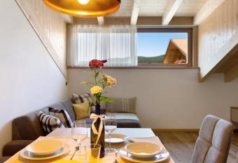 Apartment Sch  ne Aussicht 2 has Balcony rooms