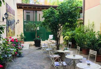 Boutique Hotel Scalzi - Adults Only has Balcony rooms