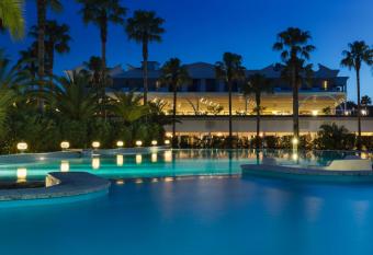 Savoy Hotel & Spa has Smoking/Balcony rooms