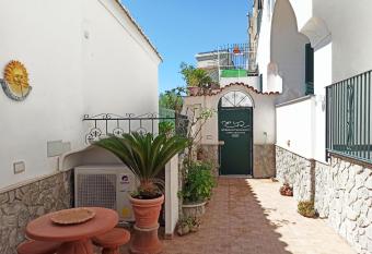 Emerald s Resort - Filomena has Balcony rooms