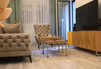 Apartman Mosaic has Balcony rooms