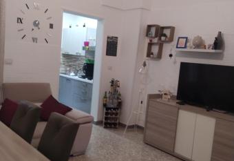 Marta s House has Balcony rooms