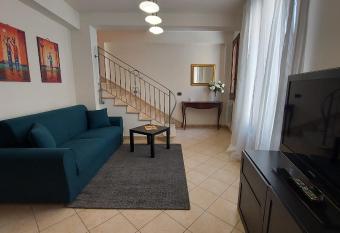 Casa  has Balcony rooms