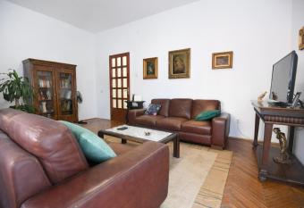 City center. Beautiful 130m2 apartmant, sea view has Balcony rooms