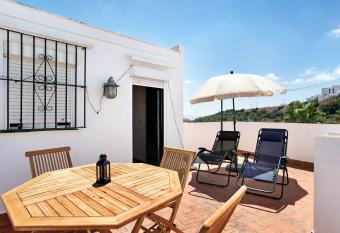 Villa Vejer has Balcony rooms