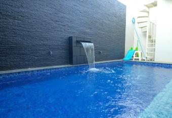 Villa Kedondong with Private Pool and Rooftop has Balcony rooms