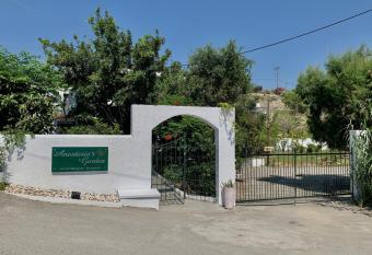 Anastasia s Garden has Balcony rooms