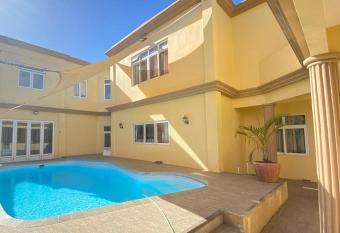 HS 3-Bedroom Villa -Pool & 4mins walk to the Beach has Balcony rooms