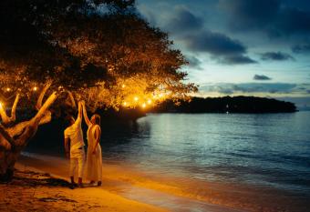 Gente De Mar Resort allows 18 year olds to book a room