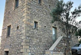 Elaionas Apartments 2 has Balcony rooms