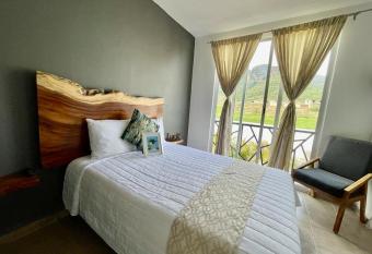 Malina Club has Balcony rooms