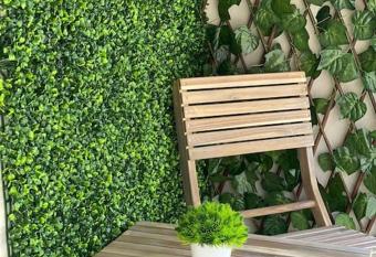 Central Garden Boutique allows 18 year olds to book a room