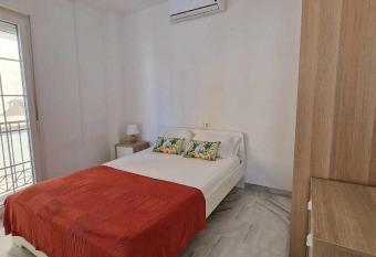 3 rooms con parking y terraza en c Marmoles has Balcony rooms