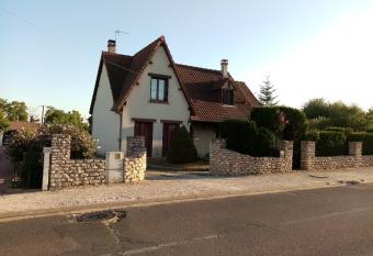 chez beatrice has Balcony rooms
