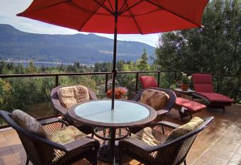 Hannie's Gasthuis allows 18 year olds to book a room