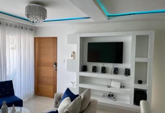 Hermoso apartamento con piscina licey al medio has Balcony rooms