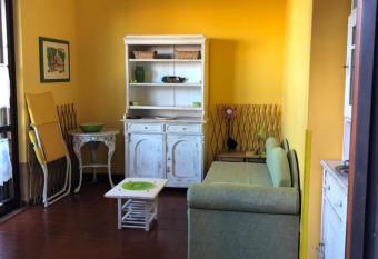                Country House [ a pochi minuti da Fregene] has Balcony rooms