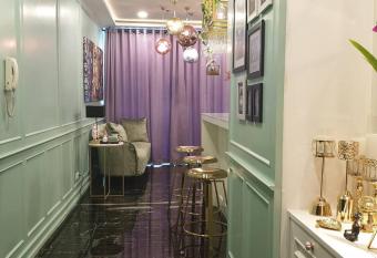 Luxurious Central Park Mall [Best Value] 2BR-97m2 has rooms with a private hot tub