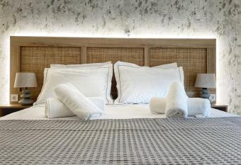 Kallos Boutique Apartments has Balcony rooms