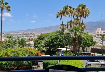 Ap260, Club Atlantis, Costa Adeje (Tenerife), Spain allows 18 year olds to book a room