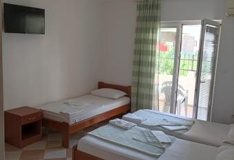 Apartmani Ba  trica has Balcony rooms