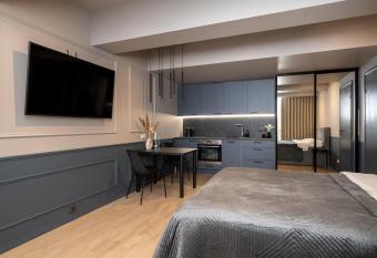 Tare apartment allows 18 year olds to book a room