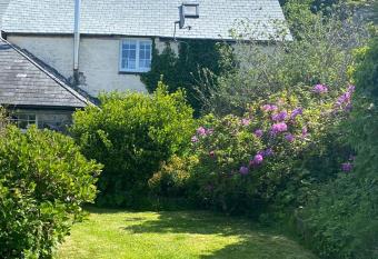 Mayrose Cottage, Charming Cornish Cottage for the perfect escape... has Balcony rooms