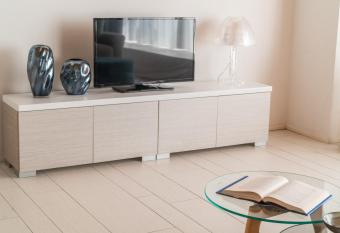 Centrale Mazzoni Apartments R&R allows 18 year olds to book a room