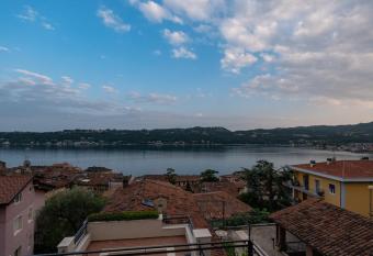 Apartment 10 has Balcony rooms