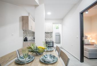 J & A Kandilas Apartment allows 18 year olds to book a room