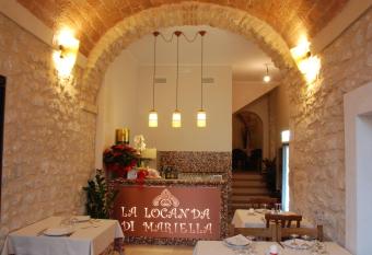 La Locanda di Mariella dal 1950 has Balcony rooms