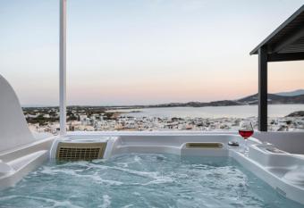 K Town Suites Naxos allows 18 year olds to book a room