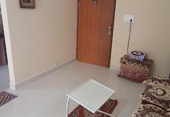 ISKCON Hare Krishna Homestay allows 18 year olds to book a room