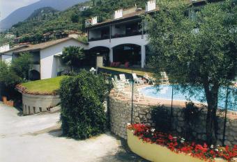 Hotel Laura Christina has Balcony rooms