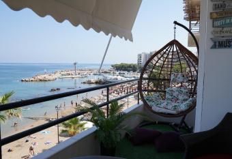 KM Beach View apartment has Balcony rooms