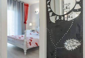 Apartmani VAL2 has Balcony rooms