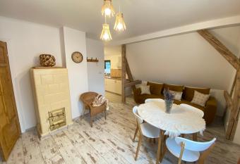 Lu Residence - Unique Apartments allows 18 year olds to book a room