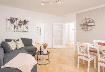 Graz City Oasis by ichbucheAT allows 18 year olds to book a room