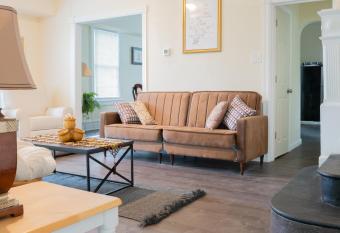 Kaizen Concepts LLC has Balcony rooms