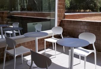 Puntaalarooms has Balcony rooms