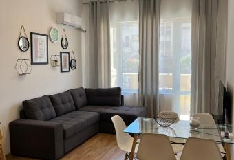 2-Zimmer Appartement am Strand in Pomorie Bulgarien has Balcony rooms