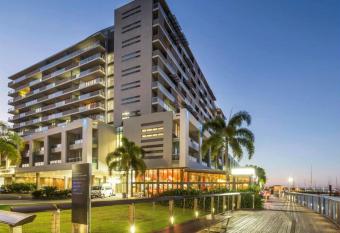 Lovely One Bedroom Apartment  has Balcony rooms