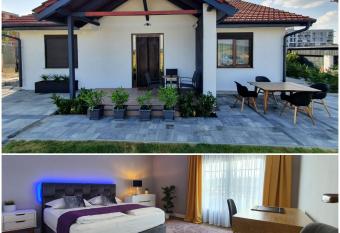 Prestige Cottage has Balcony rooms