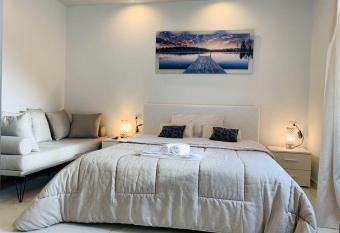 Dolomia Gioele has Smoking/Balcony rooms