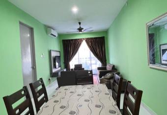 FAIZ HOMESTAY has Balcony rooms