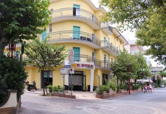 Hotel Buda has Balcony rooms