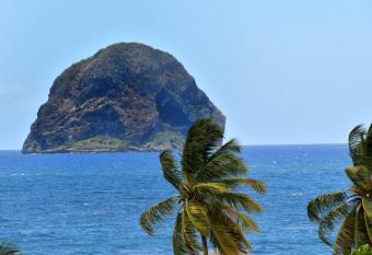 Case Poyotte plage    - 100M has Balcony rooms