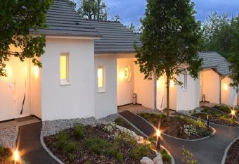 Mini-suites Le R  ve has Balcony rooms